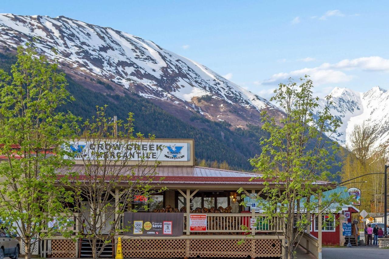 Vail Chalet Villa Girdwood Exterior photo